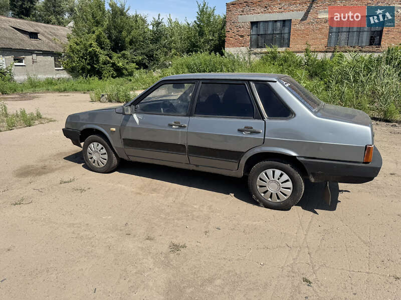 Седан ВАЗ 21099 1999 в 