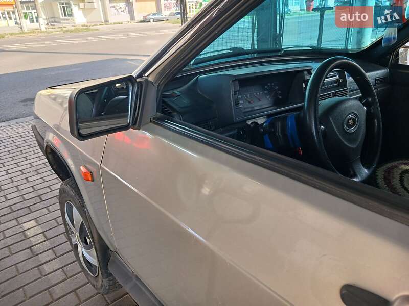 Седан ВАЗ / Lada 21099 2006 в Херсоне фото 9 Седан ВАЗ / Lada 21099 2006 в Херсоне