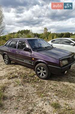 Седан ВАЗ 21099 1997 в Киеве