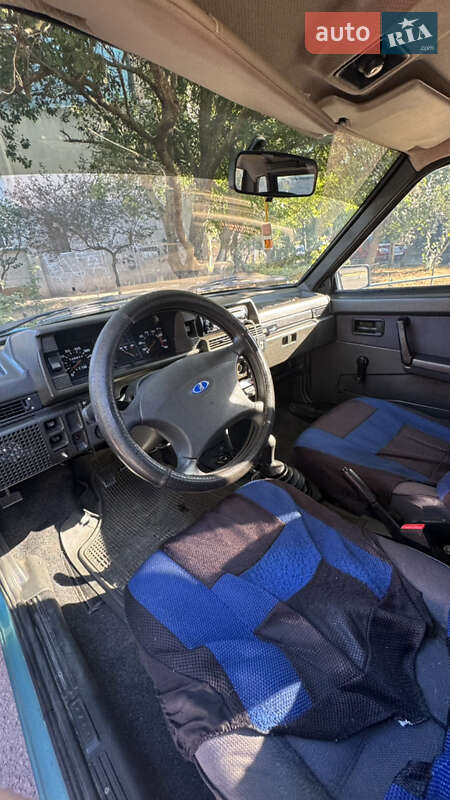 Седан ВАЗ / Lada 21099 1999 в Одессе