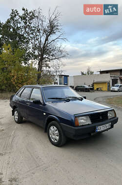 Седан ВАЗ 21099 2004 в 