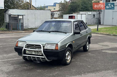 Седан ВАЗ 21099 1993 в Луцке