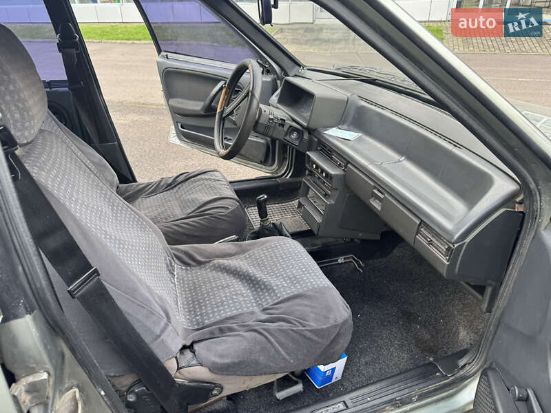 Седан ВАЗ / Lada 21099 1993 в Луцке фото 14 Седан ВАЗ / Lada 21099 1993 в Луцке
