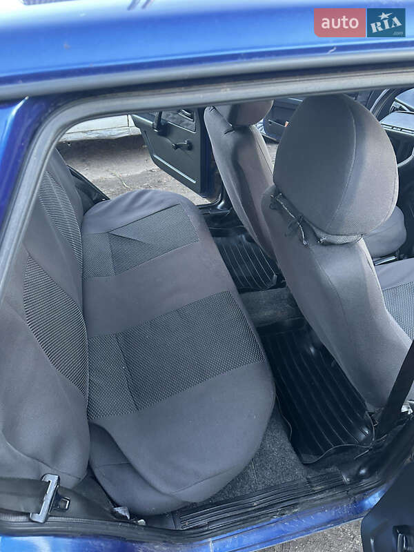 Седан ВАЗ / Lada 21099 2002 в Белой Церкви
