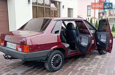 Седан ВАЗ 21099 2008 в  фото 21 Седан ВАЗ 21099 2008 в