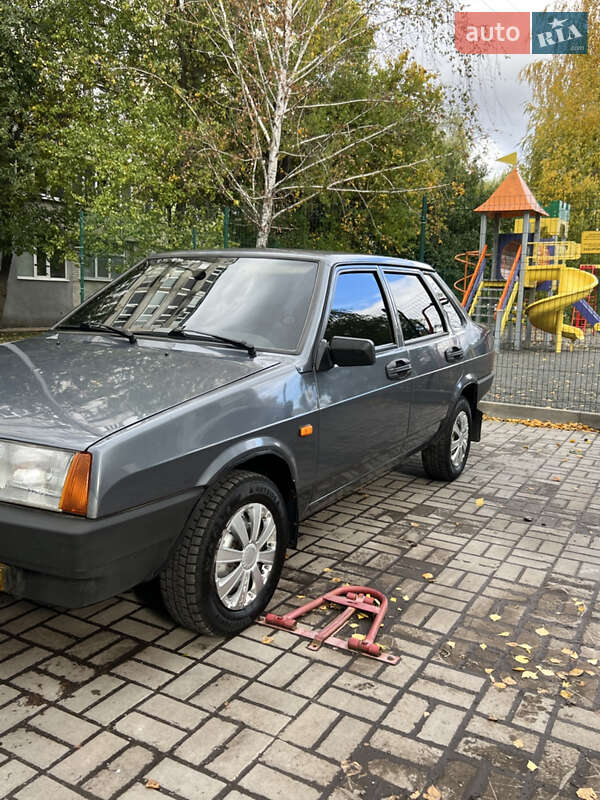 Седан ВАЗ / Lada 21099 2007 в Ромнах фото 6 Седан ВАЗ / Lada 21099 2007 в Ромнах