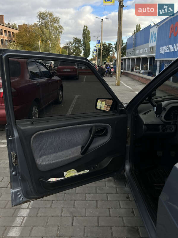 Седан ВАЗ / Lada 21099 2007 в Ромнах фото 17 Седан ВАЗ / Lada 21099 2007 в Ромнах