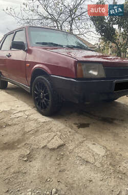 Седан ВАЗ 21099 1995 в  фото 3 Седан ВАЗ 21099 1995 в