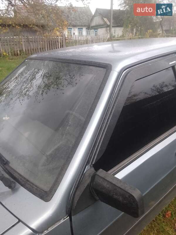 Седан ВАЗ / Lada 21099 2006 в Олевске