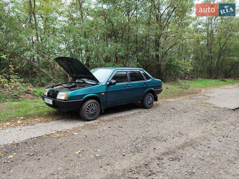 Седан ВАЗ / Lada 21099 2001 в Богуславе