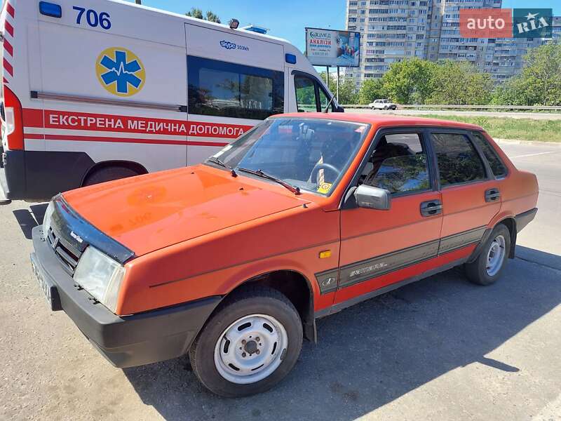 Седан ВАЗ / Lada 21099 1992 в Харкові