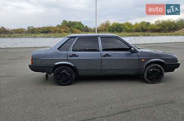 Седан ВАЗ 21099 2006 в  фото 6 Седан ВАЗ 21099 2006 в