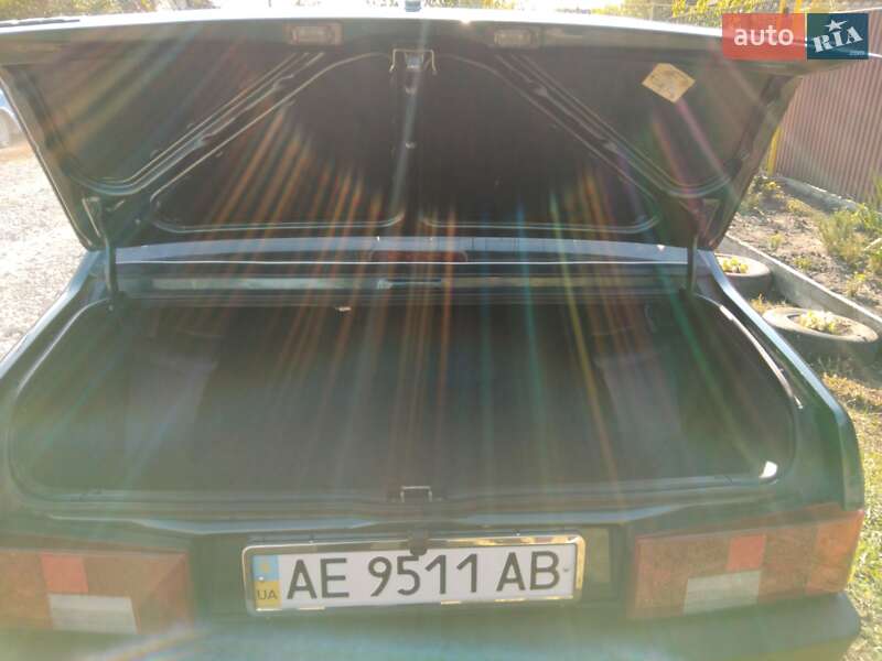 Седан ВАЗ / Lada 21099 2004 в Новомосковске фото 18 Седан ВАЗ / Lada 21099 2004 в Новомосковске