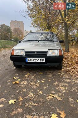 Седан ВАЗ 21099 2001 в  фото 7 Седан ВАЗ 21099 2001 в