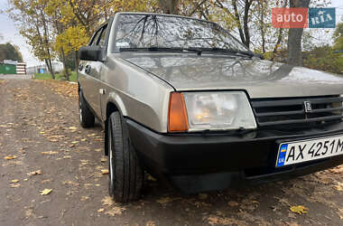 Седан ВАЗ 21099 2001 в Харькове