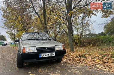 Седан ВАЗ 21099 2001 в  фото 9 Седан ВАЗ 21099 2001 в