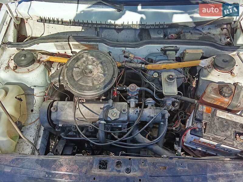 Седан ВАЗ / Lada 21099 2000 в Миколаєві