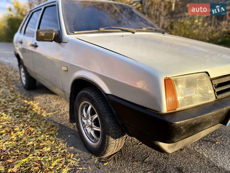 Седан ВАЗ / Lada 21099 2007 в Мирополе фото 5 Седан ВАЗ / Lada 21099 2007 в Мирополе