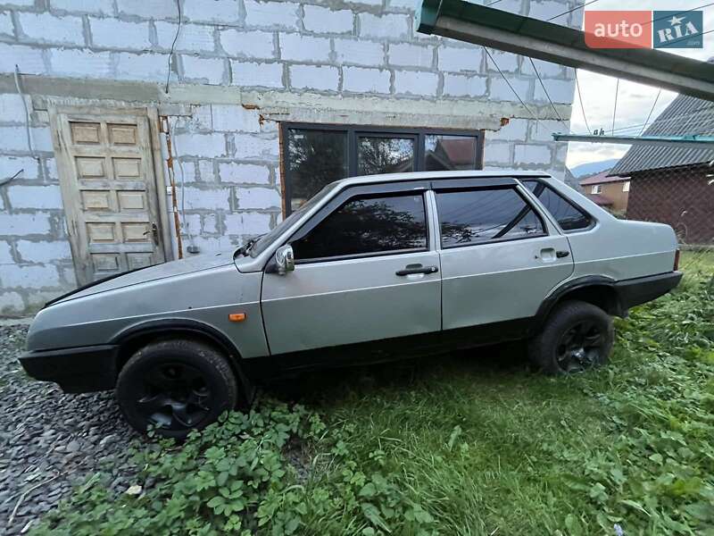 Седан ВАЗ / Lada 21099 2006 в Рахове фото 4 Седан ВАЗ / Lada 21099 2006 в Рахове