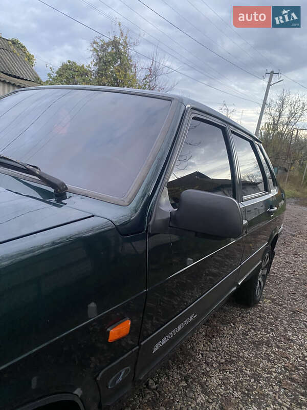 Седан ВАЗ / Lada 21099 2002 в Путивле фото 4 Седан ВАЗ / Lada 21099 2002 в Путивле