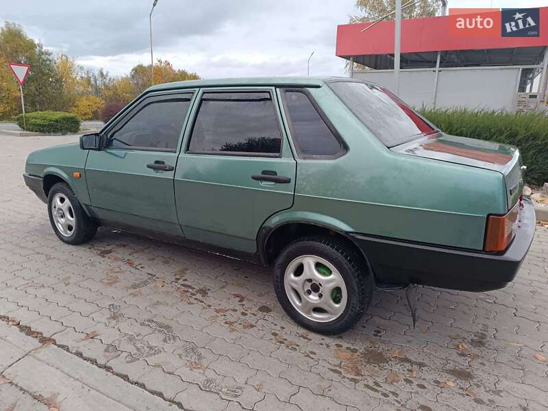 Седан ВАЗ / Lada 21099 2008 в Великих Лучках фото 11 Седан ВАЗ / Lada 21099 2008 в Великих Лучках