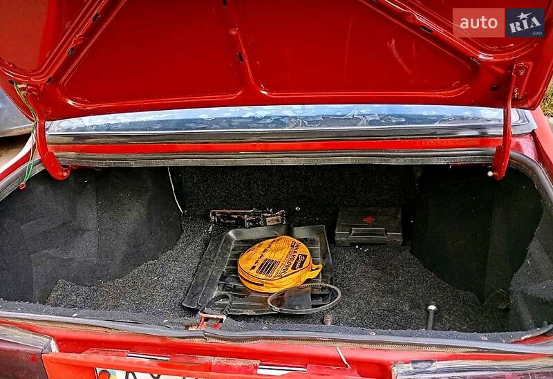 Седан ВАЗ / Lada 21099 1995 в Харкові