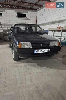Седан ВАЗ / Lada 21099 2005 в Николаеве