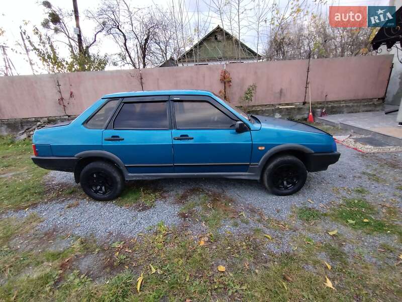 Седан ВАЗ / Lada 21099 1999 в Мирополе