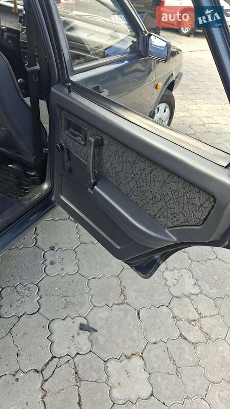 Седан ВАЗ / Lada 21099 2005 в Николаеве фото 15 Седан ВАЗ / Lada 21099 2005 в Николаеве