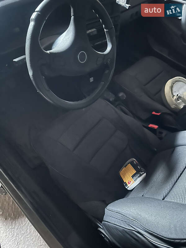 Седан ВАЗ / Lada 21099 2011 в Новомосковске