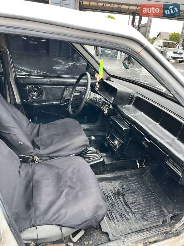 Седан ВАЗ / Lada 21099 1994 в Ивано-Франковске