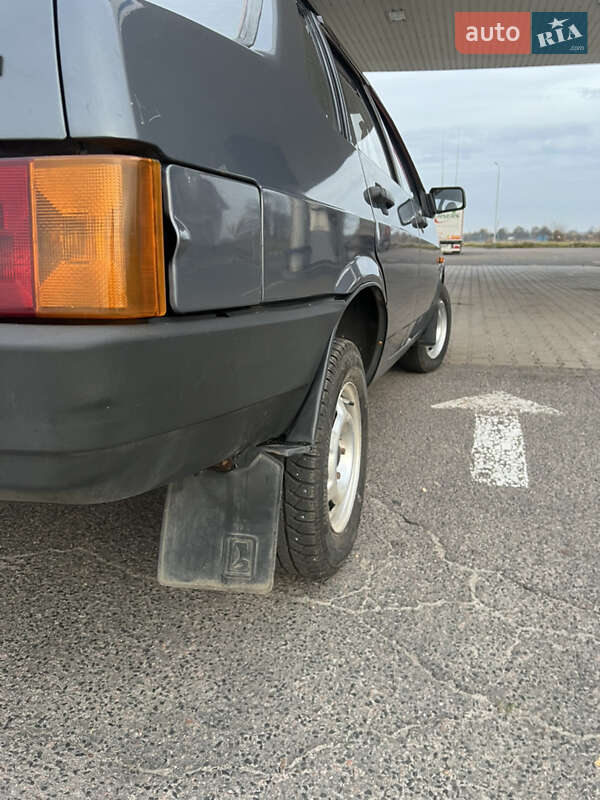 Седан ВАЗ / Lada 21099 2008 в Вараше