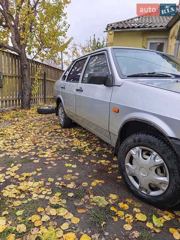 ВАЗ / Lada 21099 2003 ВАЗ / Lada 21099 2003