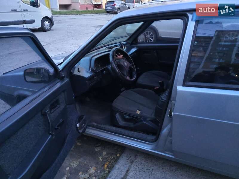 Седан ВАЗ / Lada 21099 2006 в Чернігові