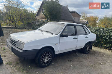 Седан ВАЗ 21099 2001 в Запорожье