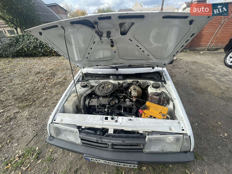 Седан ВАЗ / Lada 21099 2001 в Запорожье фото 6 Седан ВАЗ / Lada 21099 2001 в Запорожье