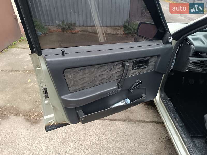 Седан ВАЗ / Lada 21099 2001 в Остроге фото 30 Седан ВАЗ / Lada 21099 2001 в Остроге