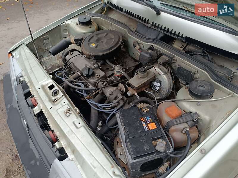 Седан ВАЗ / Lada 21099 2001 в Остроге фото 36 Седан ВАЗ / Lada 21099 2001 в Остроге