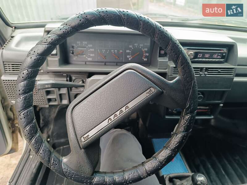 Седан ВАЗ / Lada 21099 2001 в Остроге фото 49 Седан ВАЗ / Lada 21099 2001 в Остроге