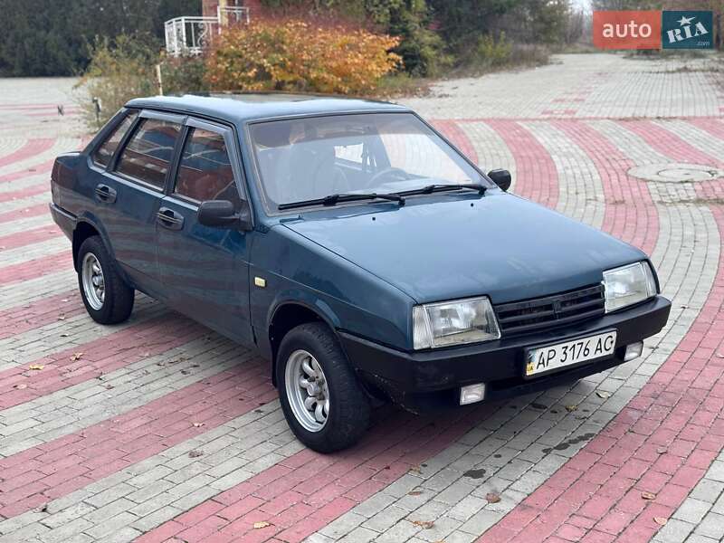 Седан ВАЗ / Lada 21099 1999 в Запорожье фото 4 Седан ВАЗ / Lada 21099 1999 в Запорожье