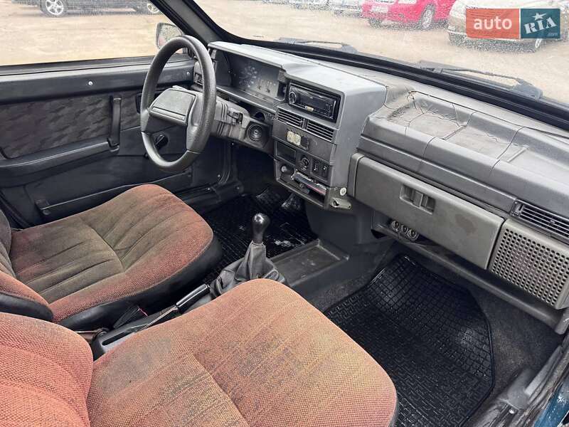 Седан ВАЗ / Lada 21099 1999 в Запорожье фото 11 Седан ВАЗ / Lada 21099 1999 в Запорожье