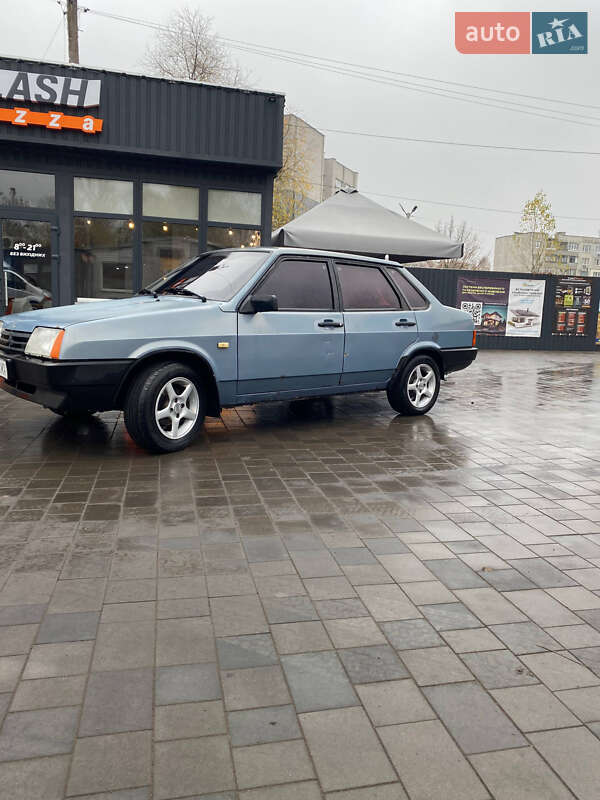 Седан ВАЗ / Lada 21099 2003 в Павлограде