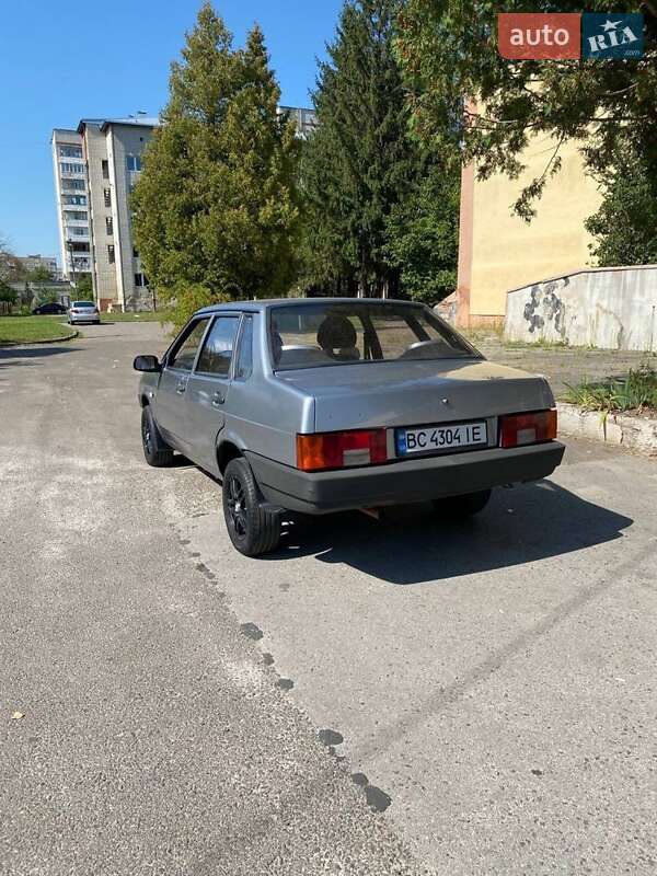 Седан ВАЗ / Lada 21099 2008 в Львове