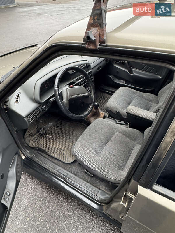 Седан ВАЗ / Lada 21099 2001 в Днепре фото 9 Седан ВАЗ / Lada 21099 2001 в Днепре