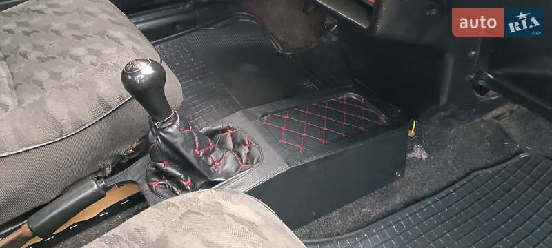 Седан ВАЗ / Lada 21099 2001 в Остроге фото 17 Седан ВАЗ / Lada 21099 2001 в Остроге