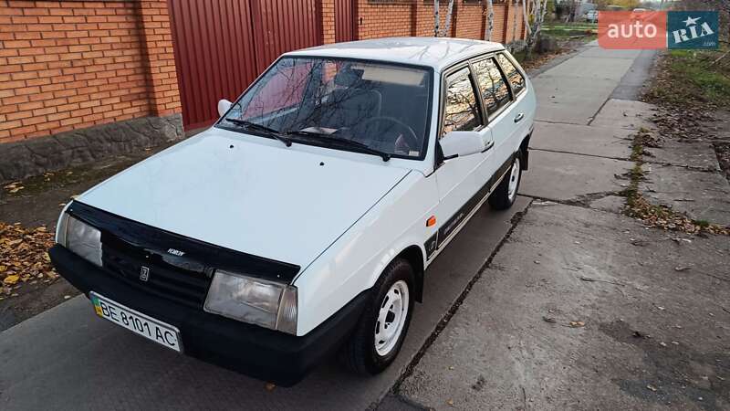 Седан ВАЗ / Lada 21099 2003 в Очакове фото 7 Седан ВАЗ / Lada 21099 2003 в Очакове