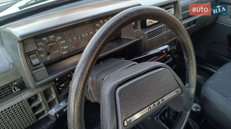 Седан ВАЗ / Lada 21099 2003 в Очакове фото 21 Седан ВАЗ / Lada 21099 2003 в Очакове