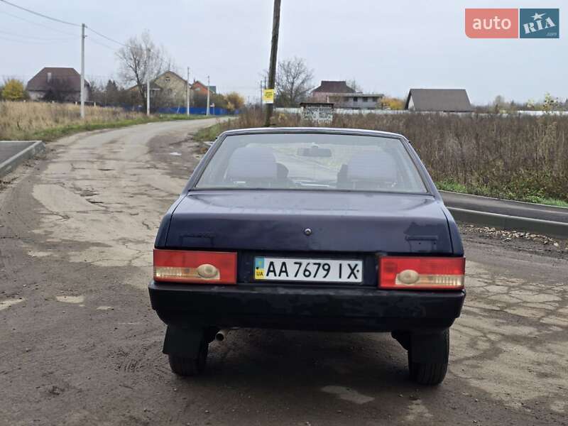 Седан ВАЗ / Lada 21099 1999 в Василькове фото 6 Седан ВАЗ / Lada 21099 1999 в Василькове