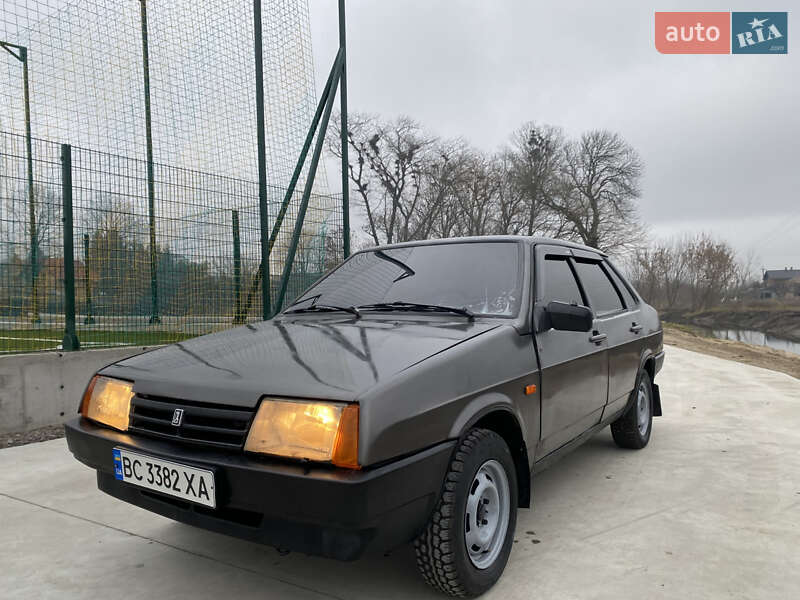 Седан ВАЗ / Lada 21099 2007 в Львові