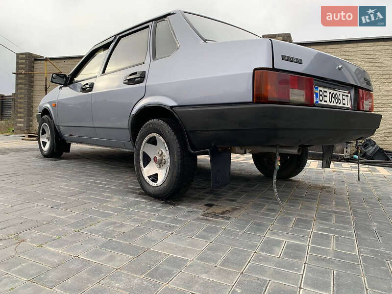 Седан ВАЗ / Lada 21099 2006 в Николаеве